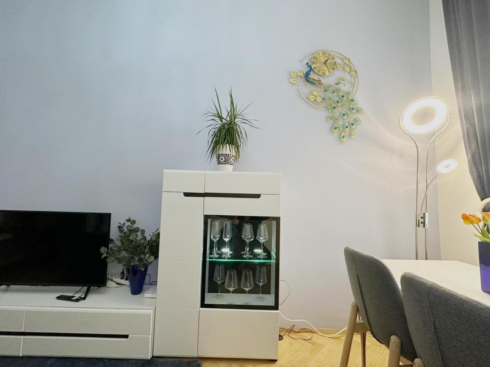 Smarald Apartment Viena Exterior foto